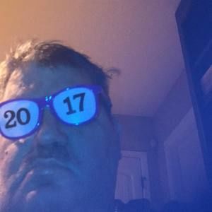 Meet your Posher, Thomas